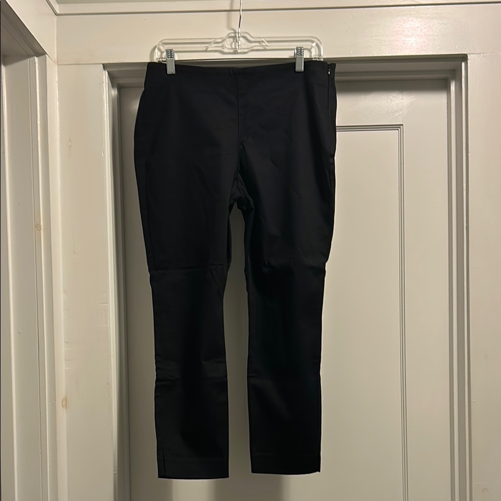 Old Navy Petite Classic Black Women’s Pants - Size 10P, NWOT